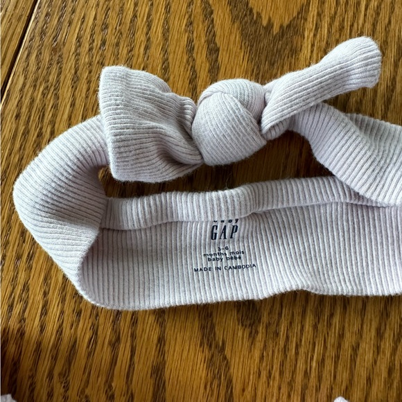 Baby Gap 3 Piece Ribbed Outfit in Pale Purple Plum, size 3-6M - Picture 10 of 12